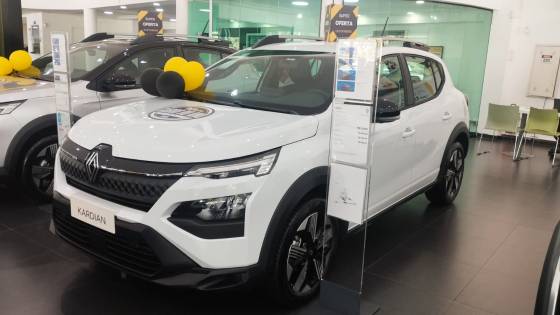 RENAULT KARDIAN 1.0 TCE FLEX TECHNO EDC RENAULT KARDIAN 1.0 TCE FLEX TECHNO EDC